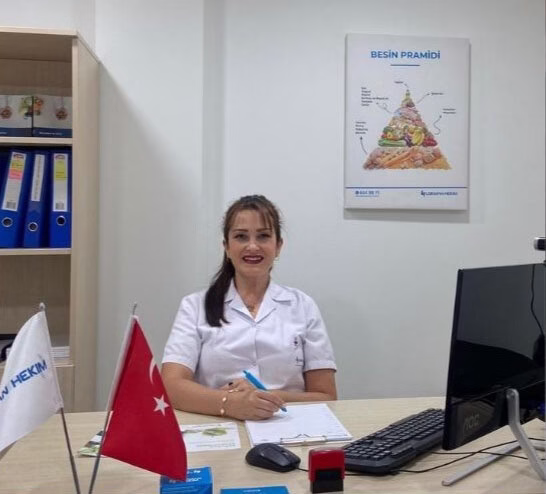 54 Yaşındaki Hatice Yıldırım 35 Kilo Verdi