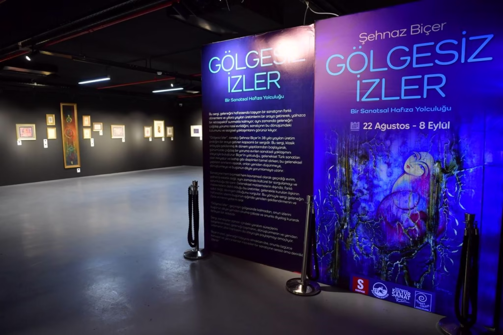 “Doç. Dr. Şehnaz Biçer’in ‘Gölgesiz İzler’ Sergisi Sanatseverlerle Buluştu”
