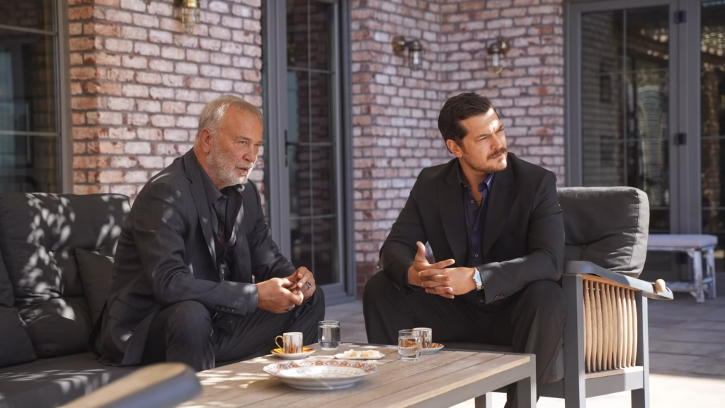 Eşref Rüya’nın yeni sezonuna sürpriz bir isim katılıyor.