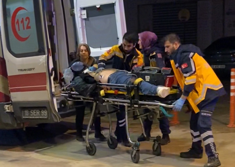 Bursa 'da bıçaklı kavgaya karışan kişi kaçarken kazada öldü!