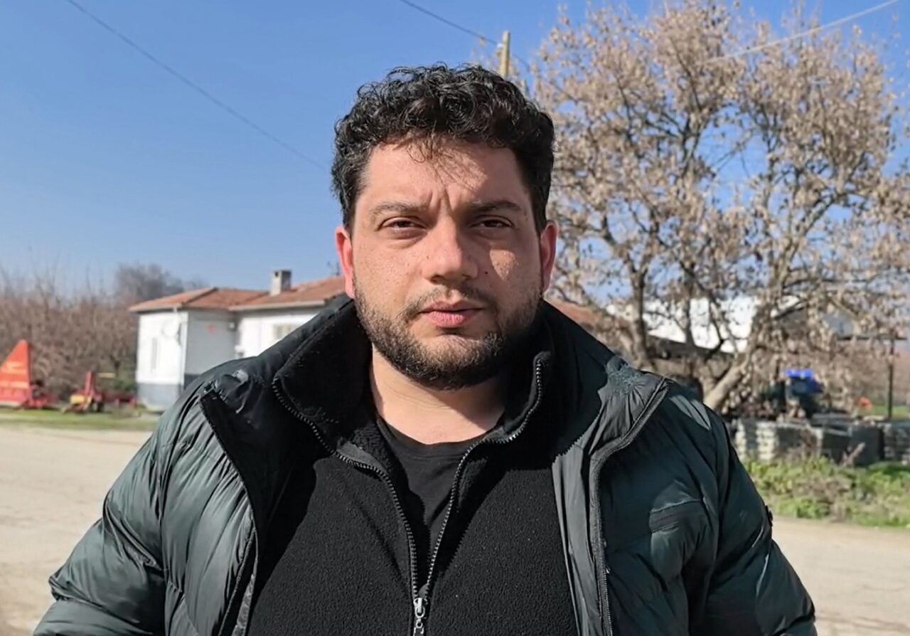 Jandarmayı gören şüpheli, kendisini kilitlediği evinde direndi!