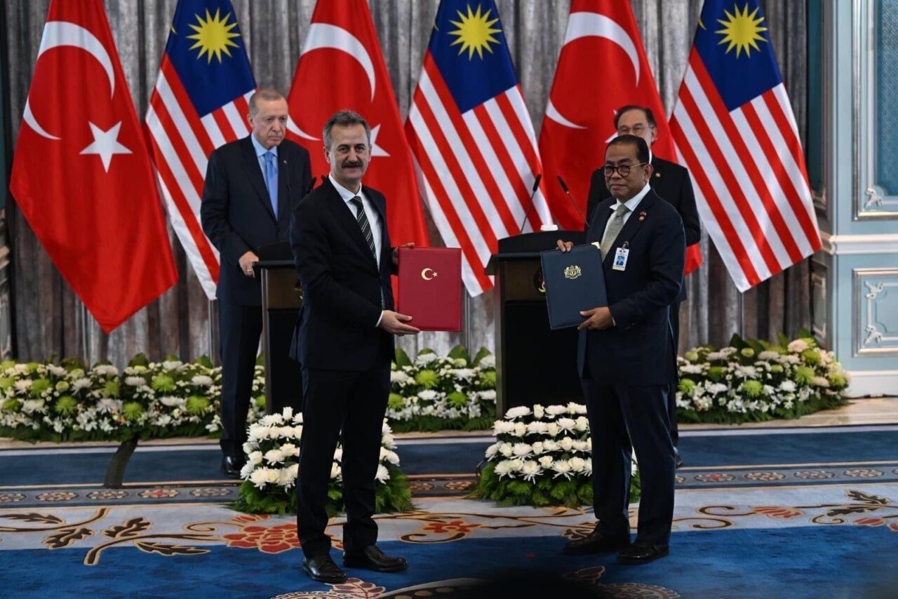 Cumhurbaşkanı Erdoğan'dan Asya'da diplomasi trafiği !