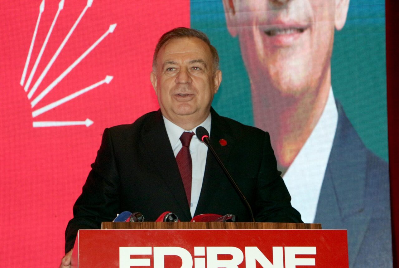 CHP'li Zeybek: İmamoğlu CHP'nin yıldızıdır