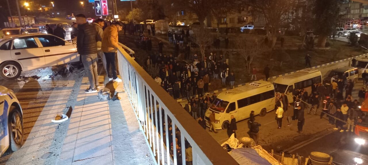 Şanlıurfa 'da Freni boşalan kamyon köprüden uçtu 3 kişi öldü!