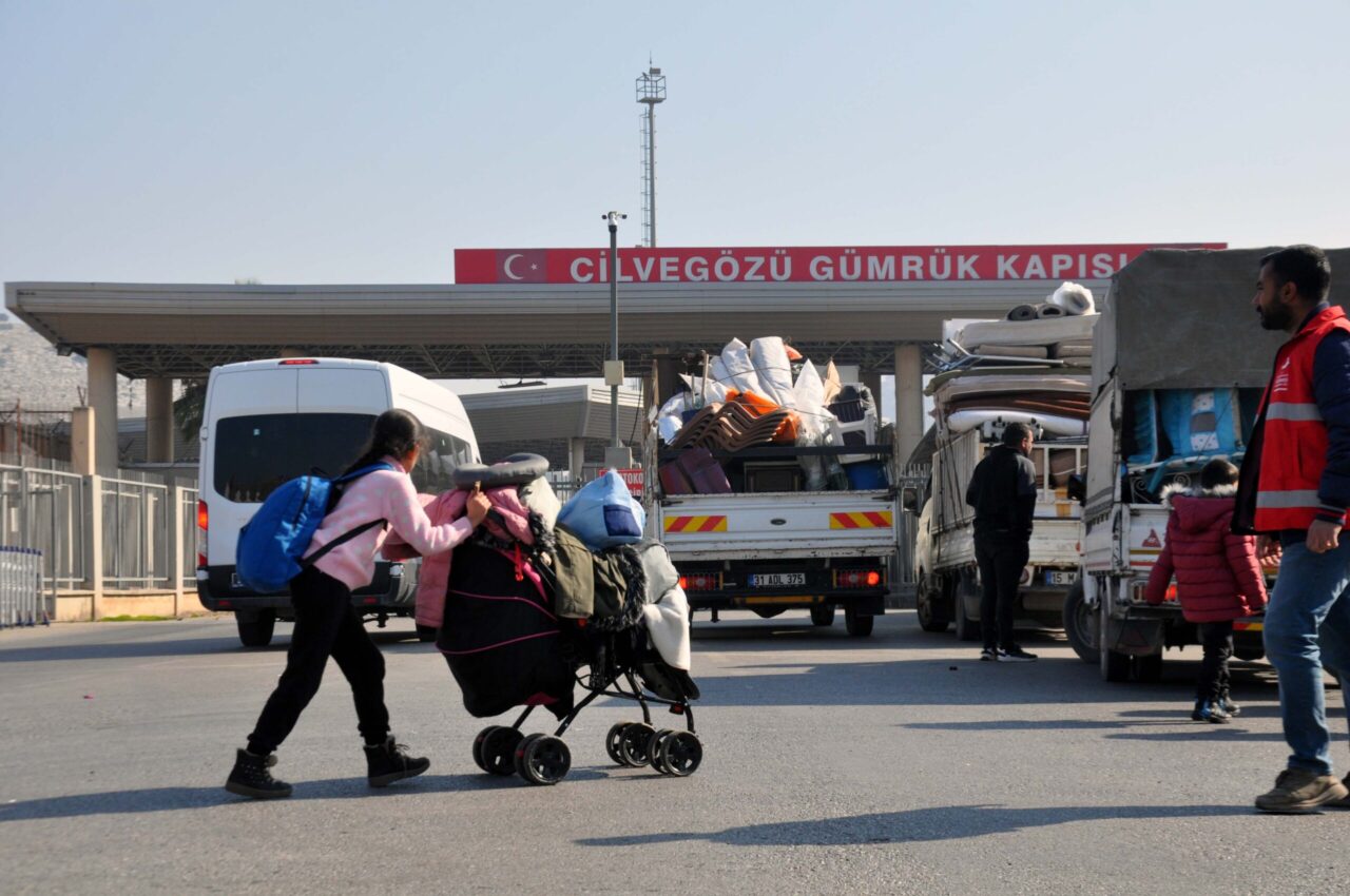 Bizi misafir olarak kabul ettiğiniz için teşekkür ederiz