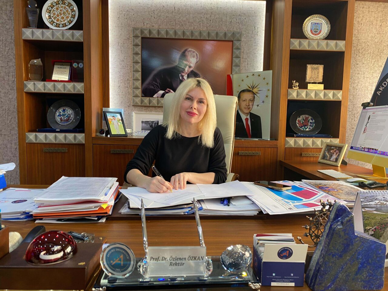 Akdeniz Üniversitesi'ni kadınlar yönetiyor