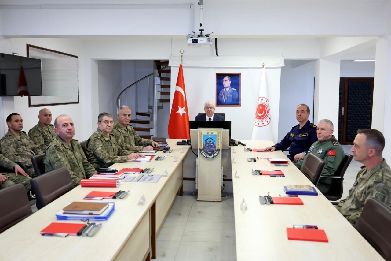 Bakan Güler, Şırnak'ta