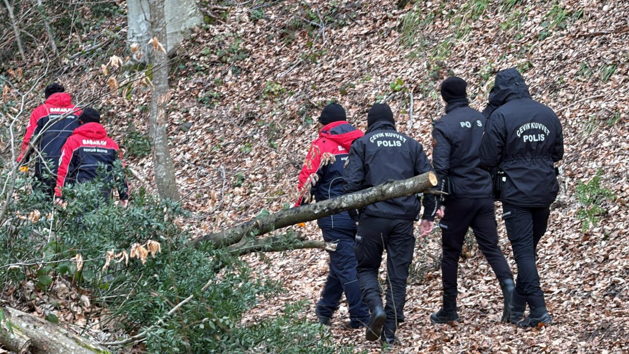 Belgrad Ormanı'nda kaybolduğu düşünülen Ece Gürel'in eşyaları bulundu