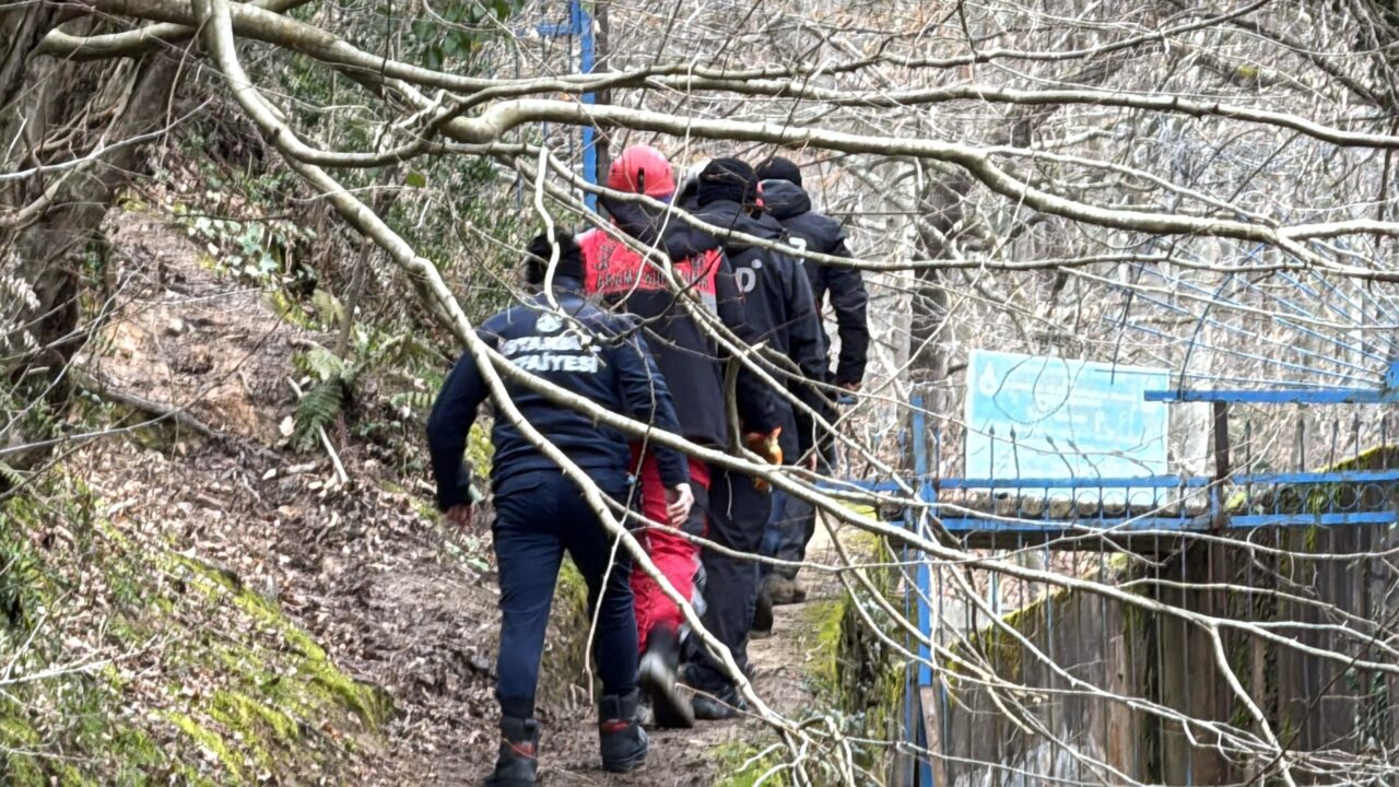 Belgrad Ormanı'nda kaybolduğu düşünülen Ece Gürel'in eşyaları bulundu