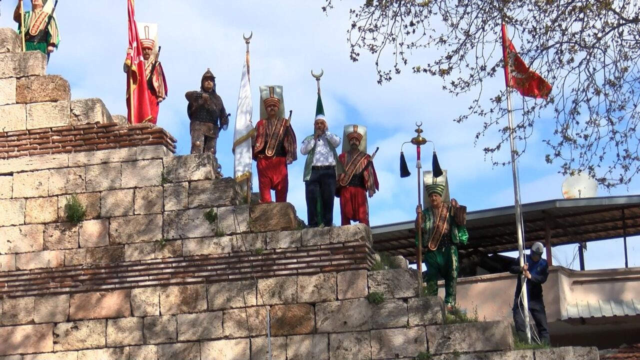 Bursa 'nın fethinin 699'uncu yılı coşkuyla kutlandı