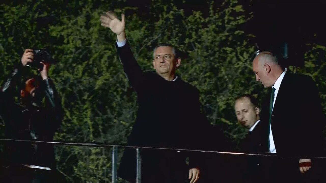 Özgür Özel Şişli’de Konuştu: “Bu Bir Eylem, Sonuç Almadan Durmayacağız”