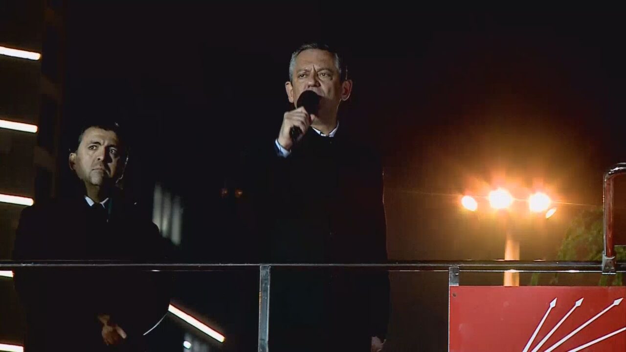 Özgür Özel Şişli’de Konuştu: “Bu Bir Eylem, Sonuç Almadan Durmayacağız”