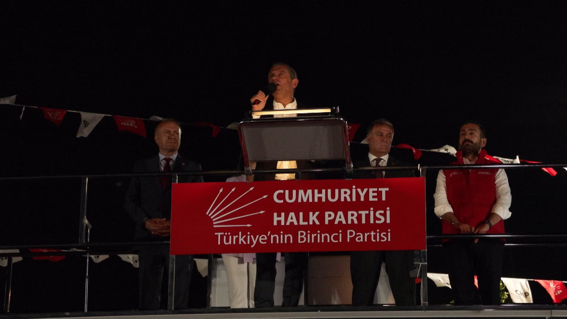 CHP Lideri Özgür Özel: “Bu Kumpas Duvara Toslamıştır”