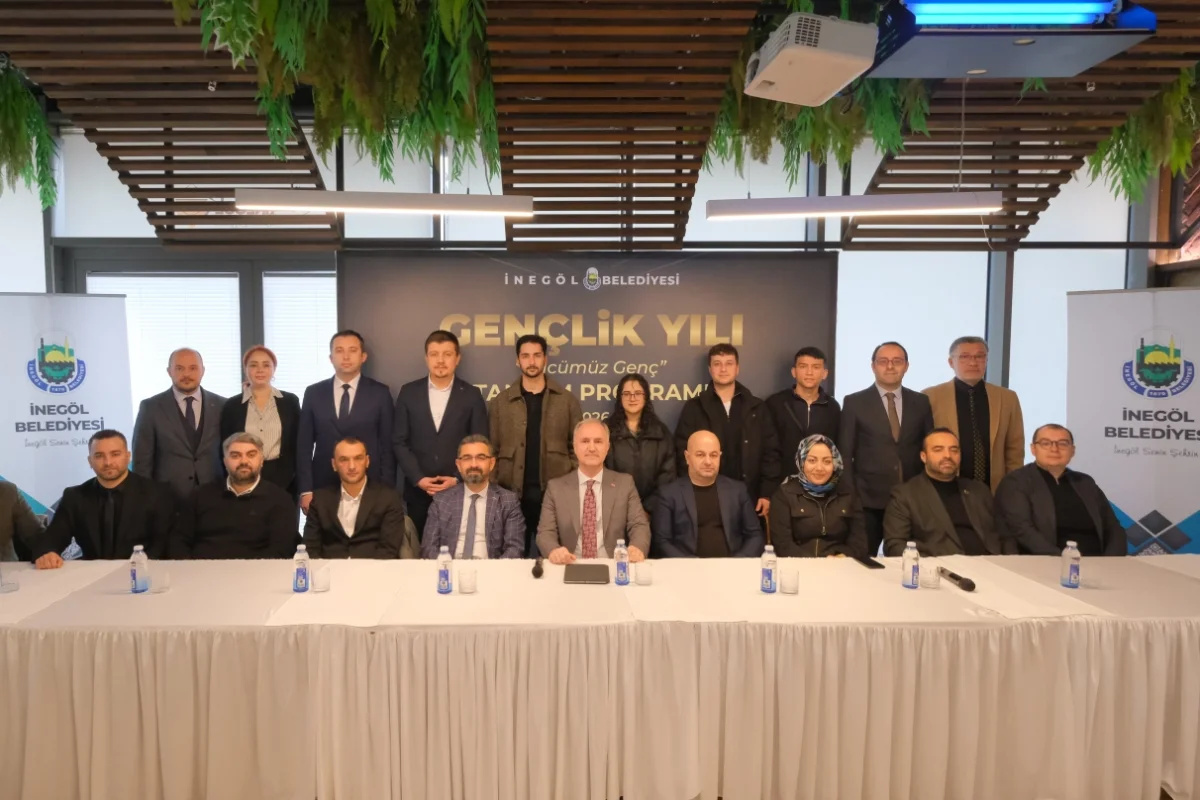 İnegöl Belediyesi, 2026’yı “Gençlik Yılı” ilan etti. Eğitimden girişimciliğe, spordan