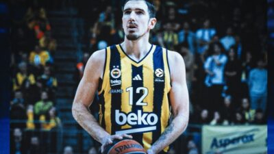 Fenerbahçe Beko, Valencia Basket’i 82-79 mağlup ederek önemli bir galibiyete