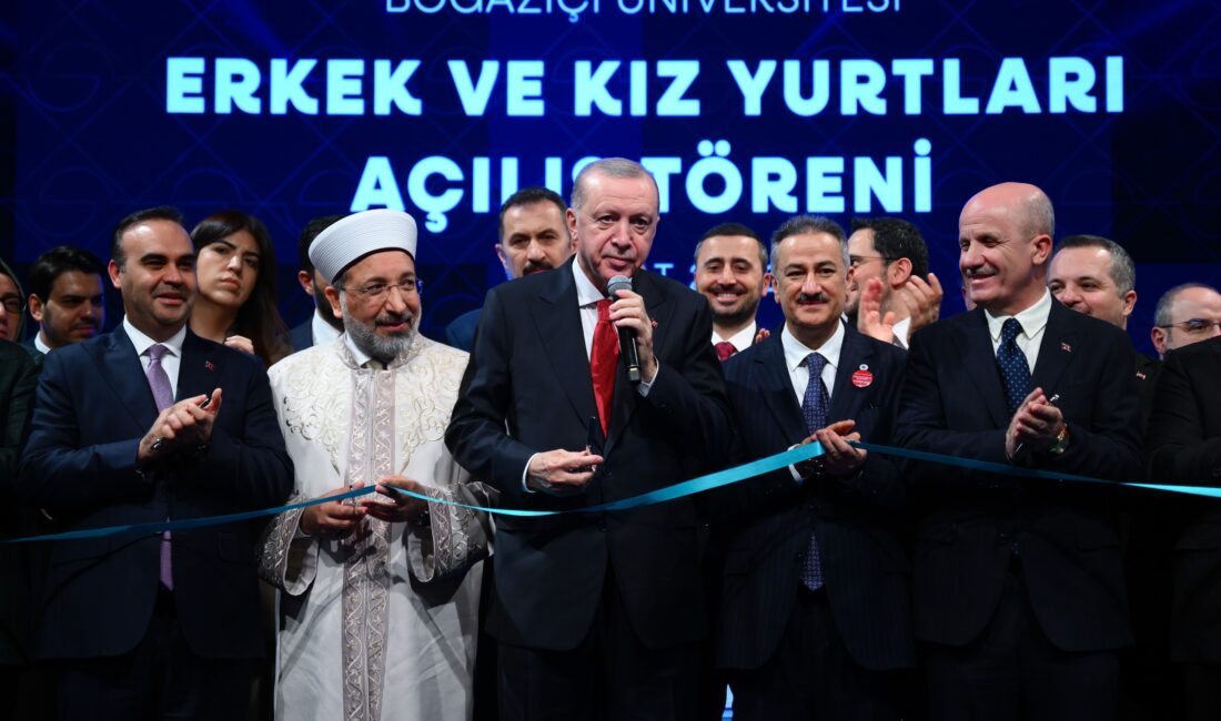 Cumhurbaşkanı Recep Tayyip Erdoğan, Boğaziçi Üniversitesi Erkek ve Kız Yurtları