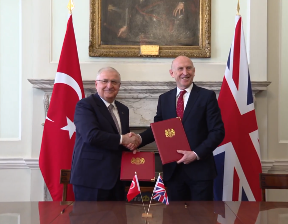 Milli Savunma Bakanı Yaşar Güler, Londra’da İngiliz mevkidaşıyla Eurofighter Typhoon